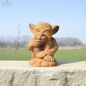 Tuinbeeld Giechelend Trolletje