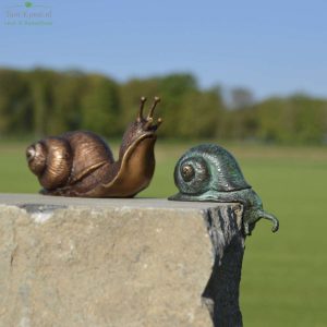 Bronzen set van 2 slakken