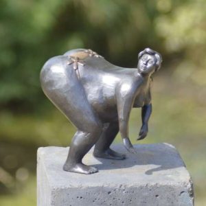 Bronzen sexy dikke dame - Rechts