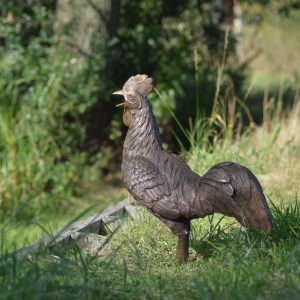Bronzen tuinbeeld kraaiende haan